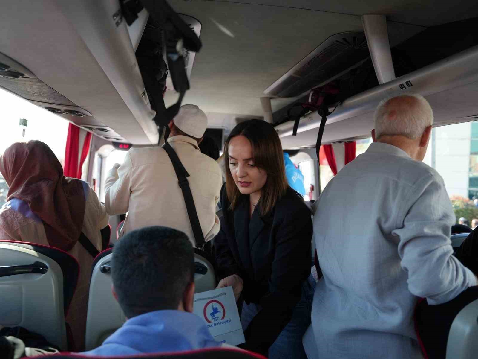 Düzce’de 191 hacı adayı dualarla uğurlandı
