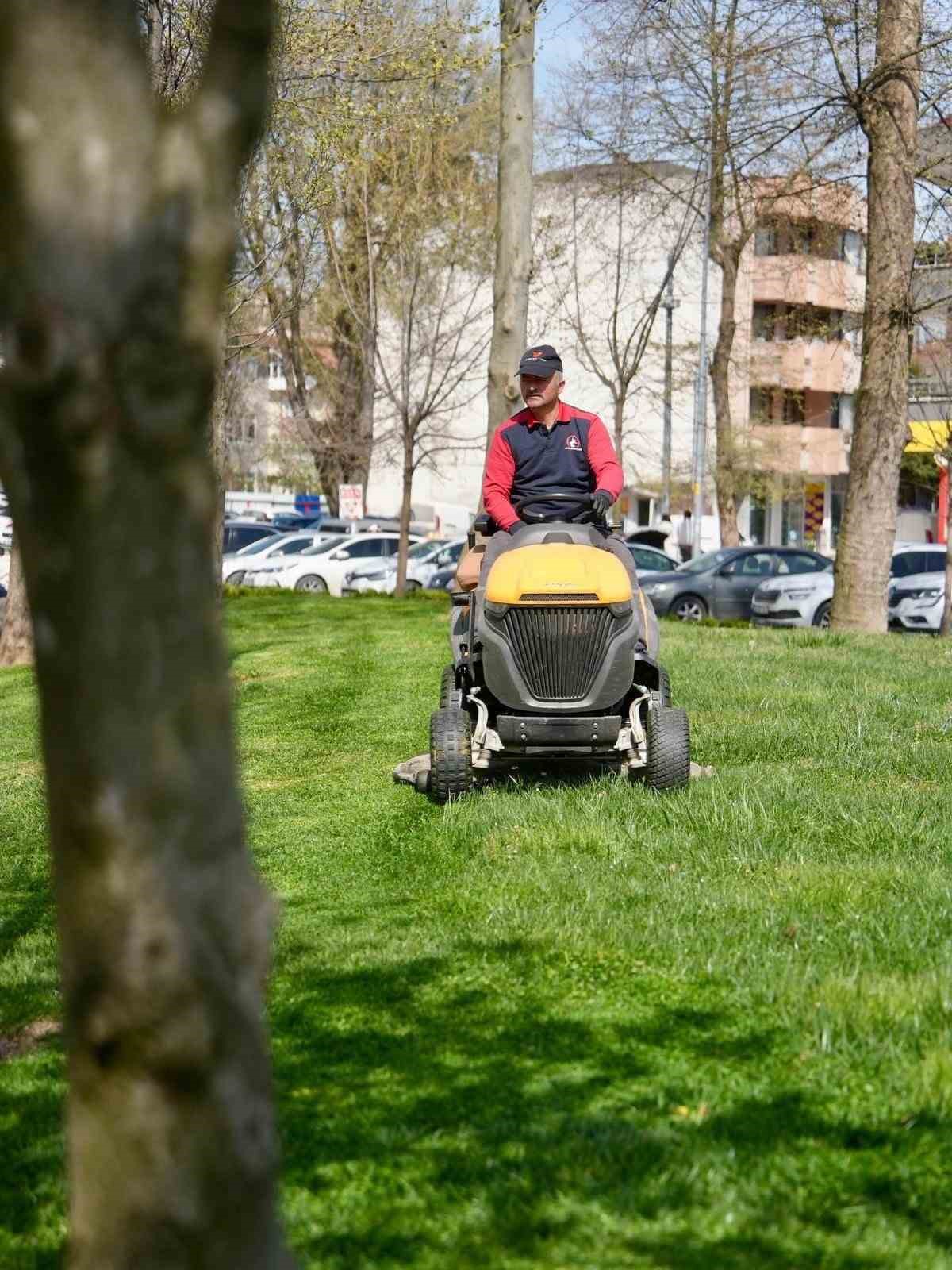 Düzce’de bahar temizliği sürüyor
