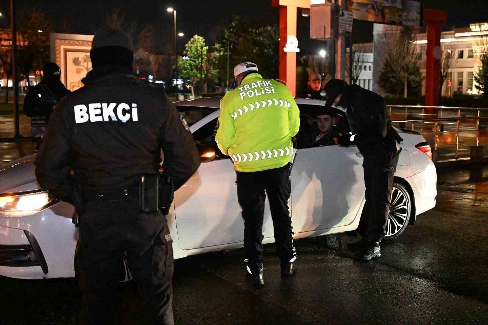 Düzce’de denetimde 4 bin 159 kişi sorgulandı
