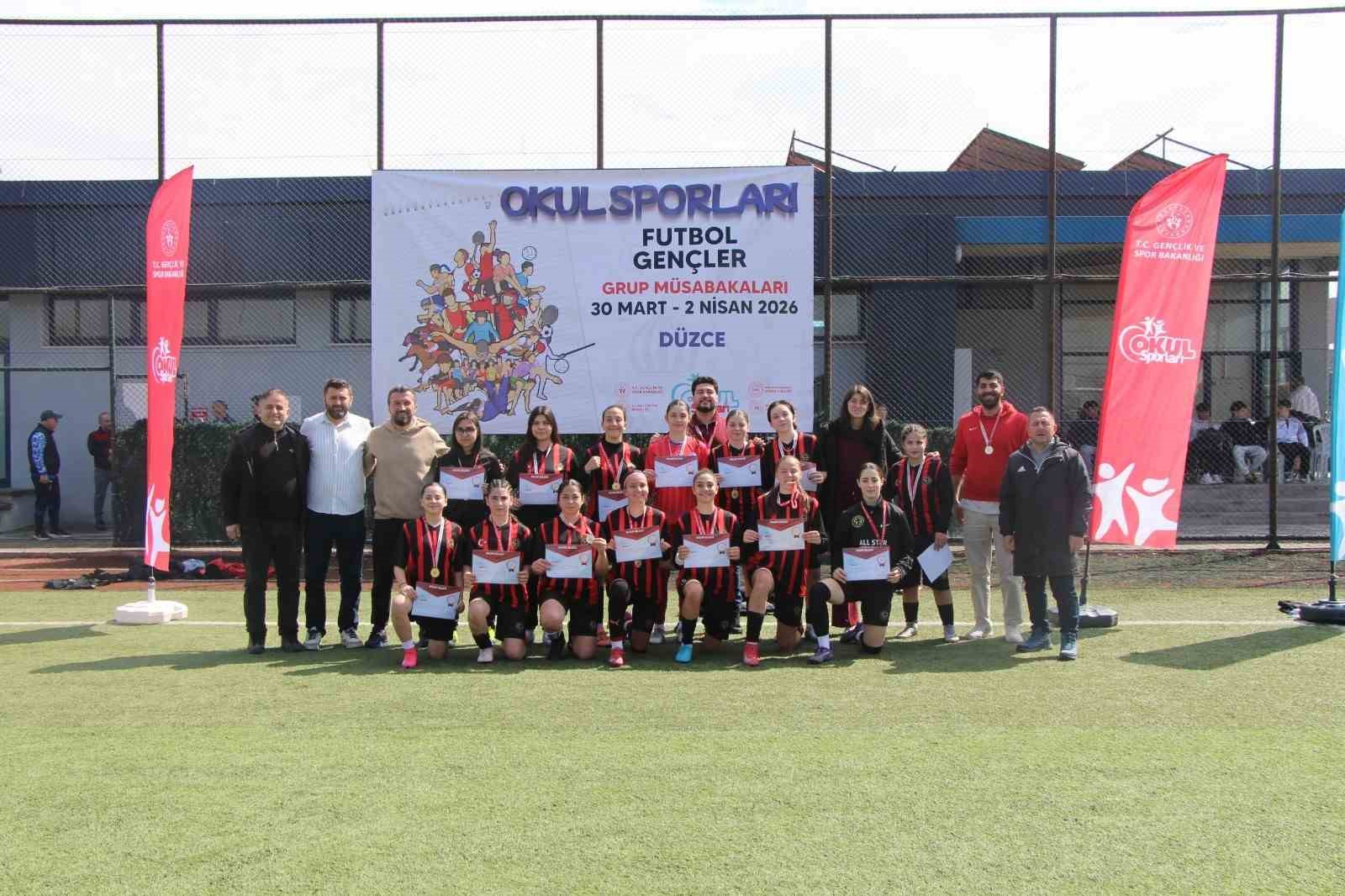 Düzce’de futbol şöleni sona erdi
