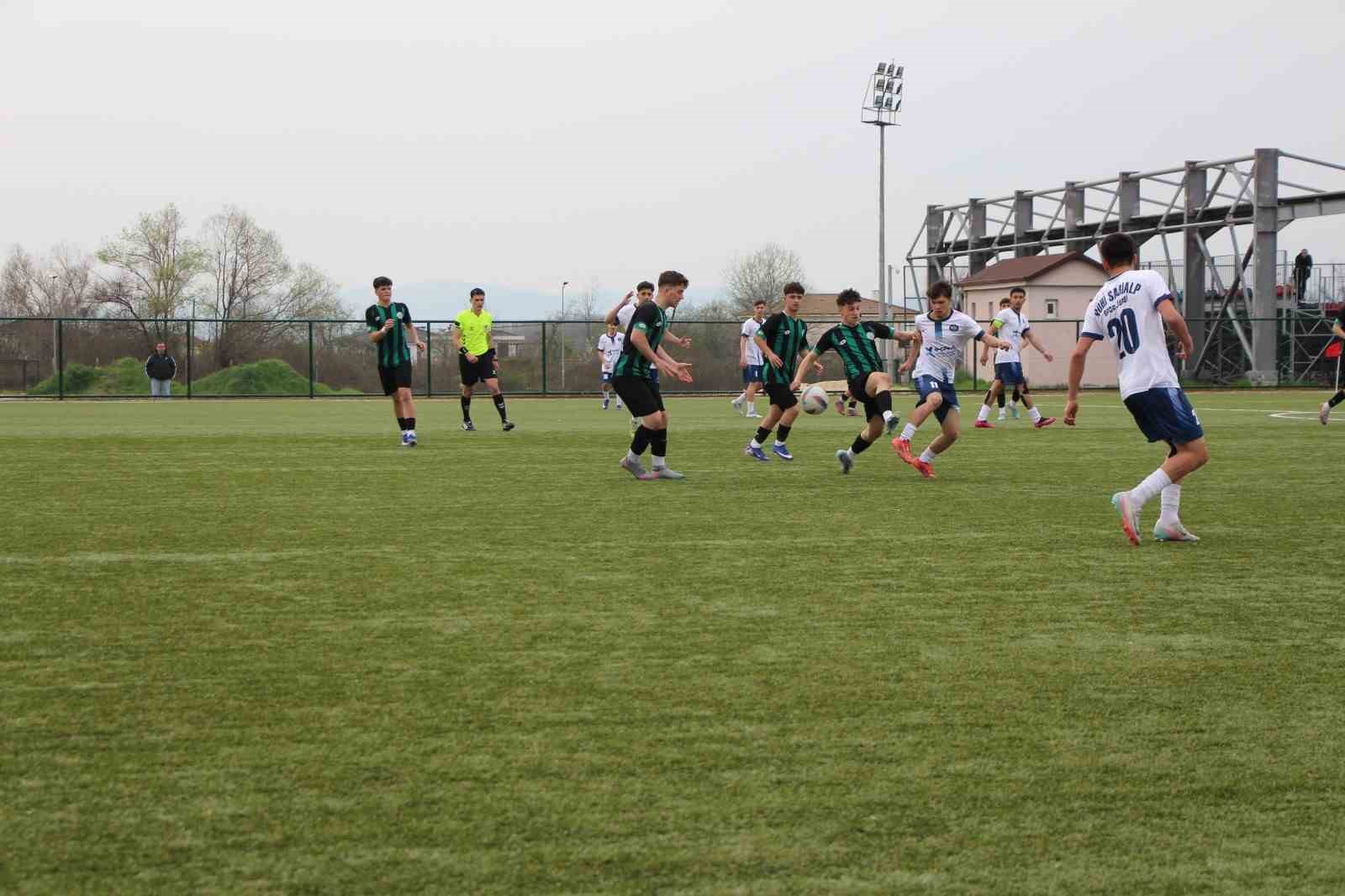 Düzce’de futbol şöleni sona erdi
