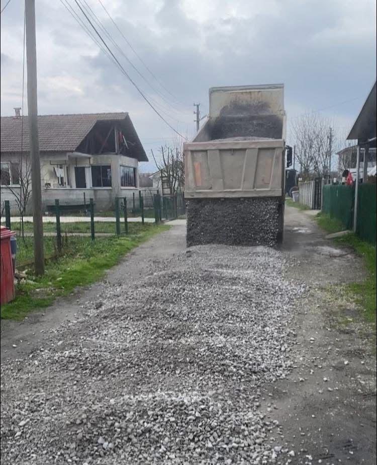 Düzce’de köy yollarında iyileştirmeler sürüyor
