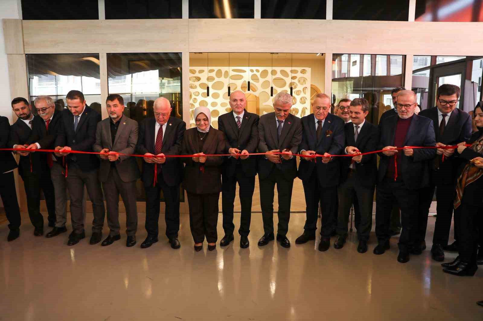 Düzce’de Kütüphaneler Haftası’nda anlamlı açılış
