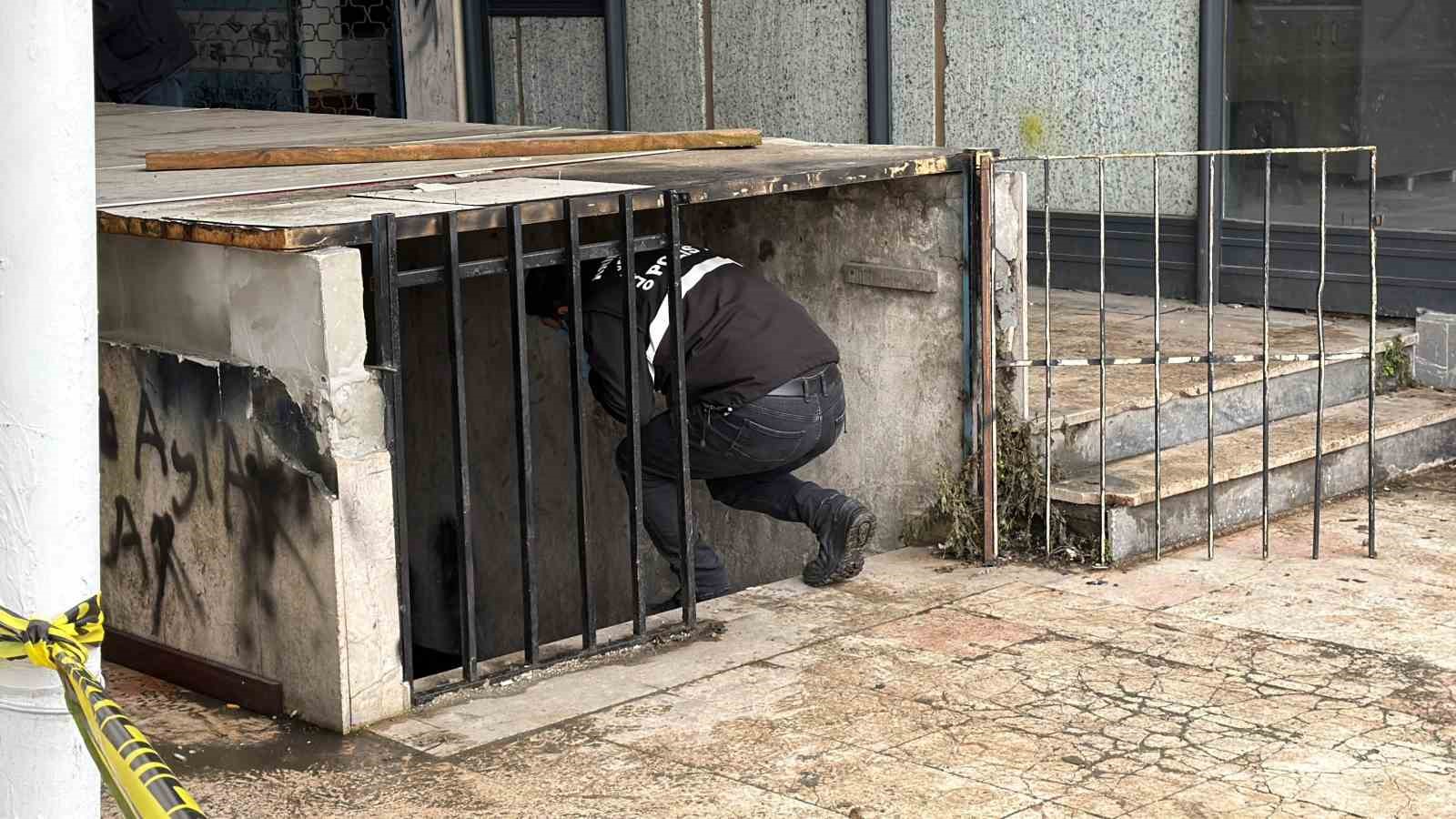 Düzce’de pasaj bodrumunda erkek cesedi bulundu
