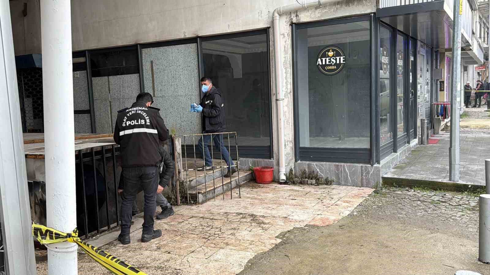 Düzce’de pasaj bodrumunda erkek cesedi bulundu
