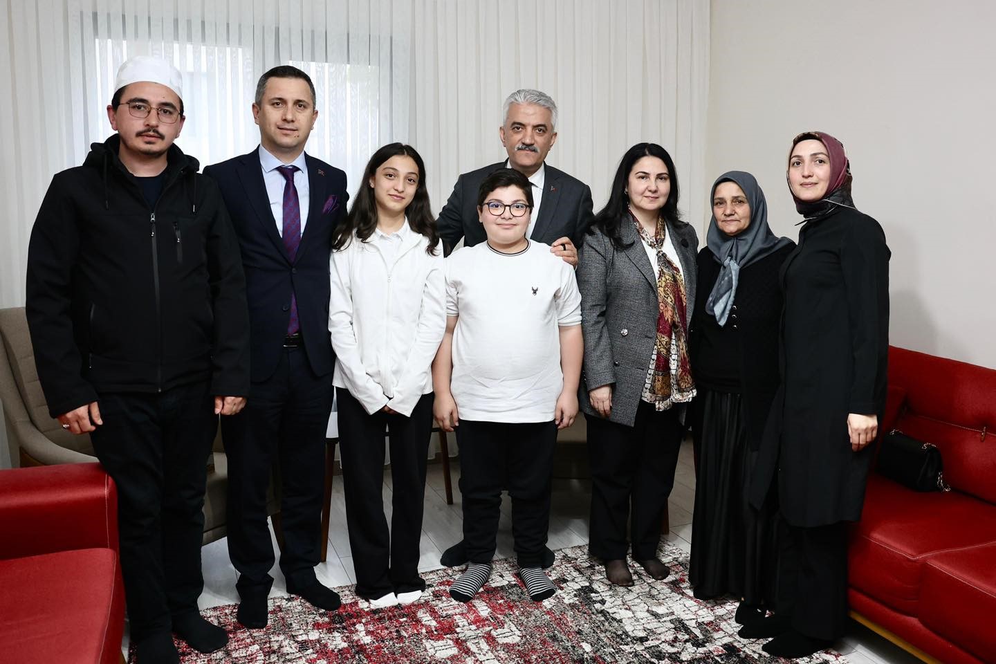 Düzce’de şehit ailesine anlamlı ziyaret
