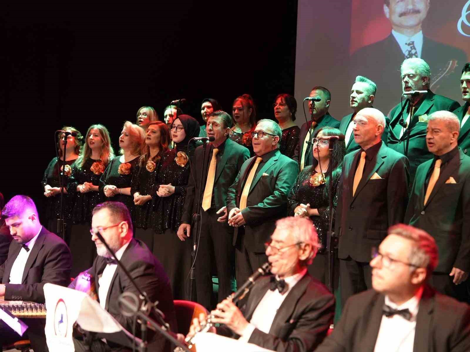 Düzce’de Türk sanat müziği konseri ilgi gördü
