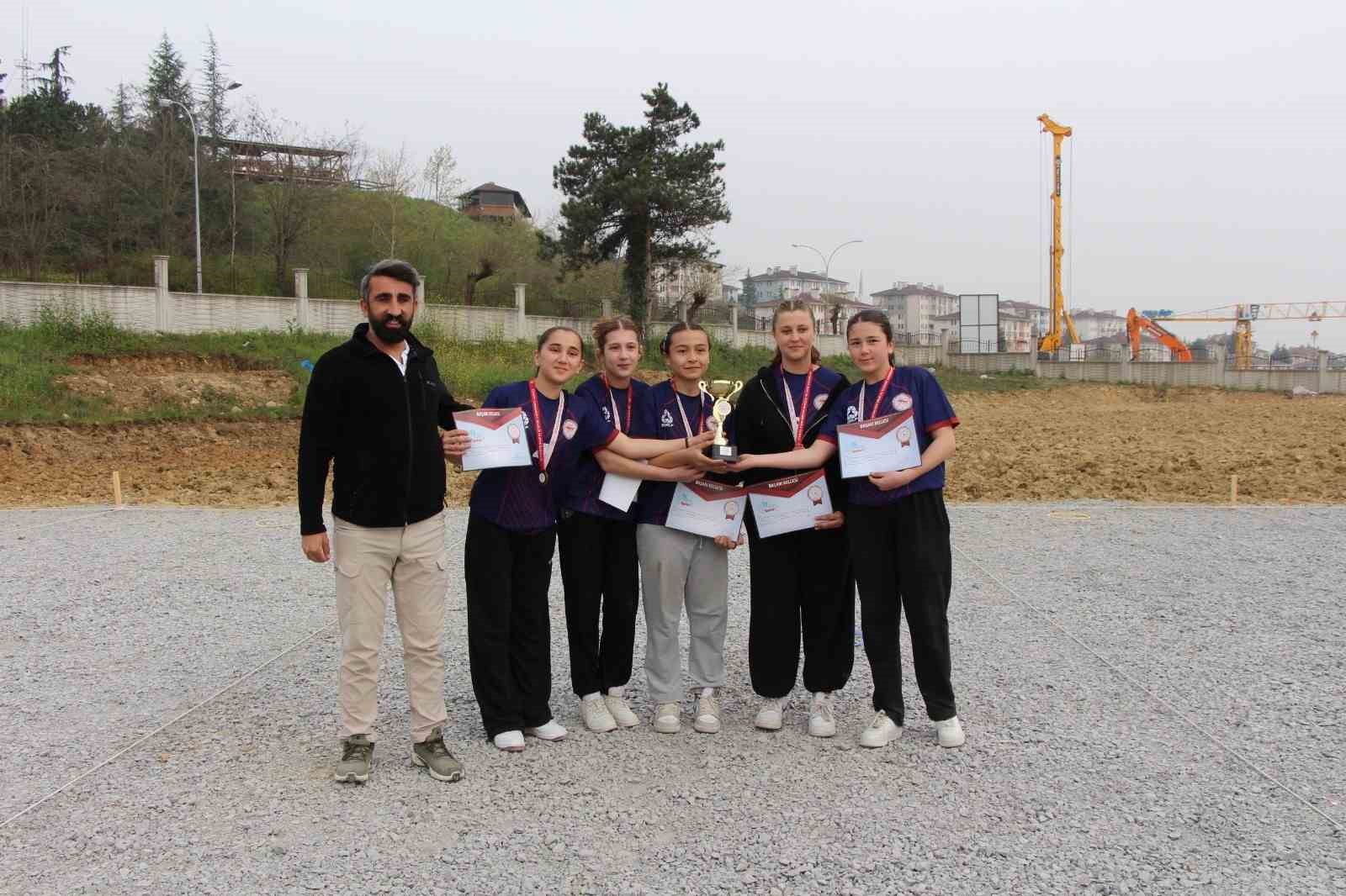 Düzce’de yıldız kızlar bocce heyecanı sona erdi
