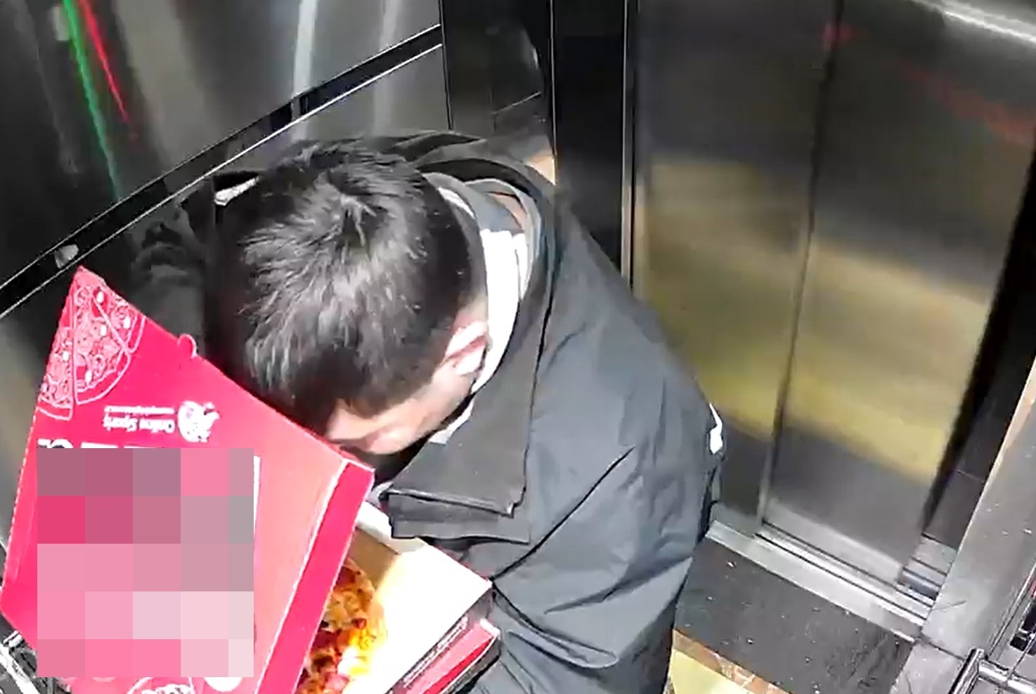 Düzce’deki kurye skandalını ortaya çıkaran öğretmenden açıklama
