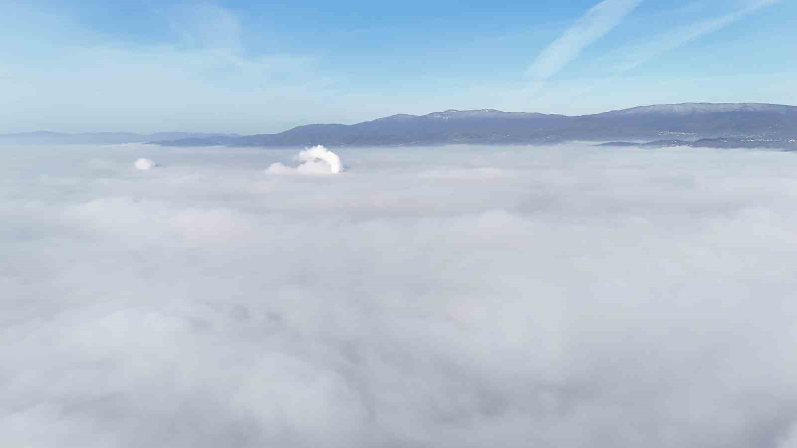 Düzce’nin üzerini kaplayan sis denizi havadan görüntülendi
