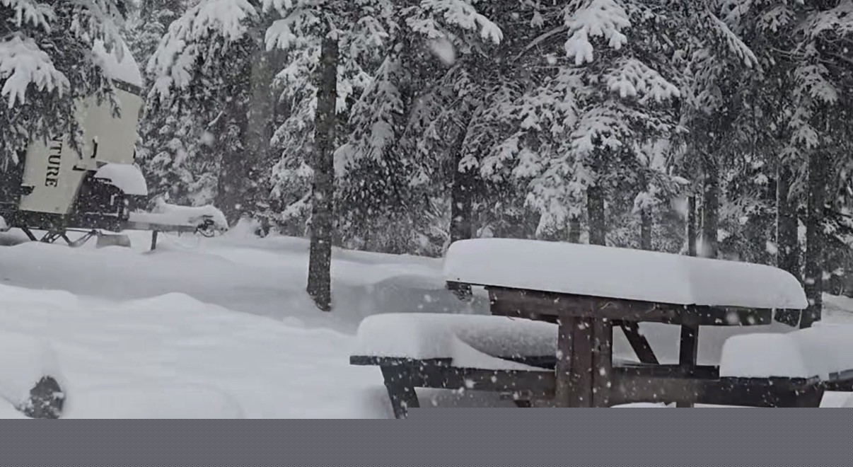 Düzce’nin yüksek kesimleri beyaza büründü: Kar kalınlığı 40 santimetreye ulaştı
