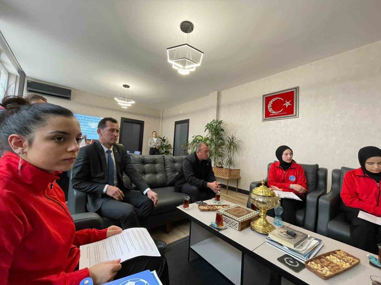 E-Sportif Dergisi sordu, Kütahya Gençlik ve Spor İl Müdürü Bülent Küçük yanıtladı
