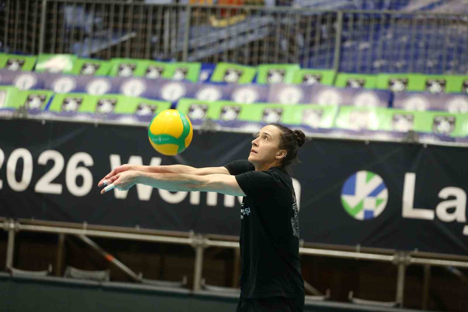 Eczacıbaşı Dynavit, Sırbistan’dan galibiyet bekliyor
