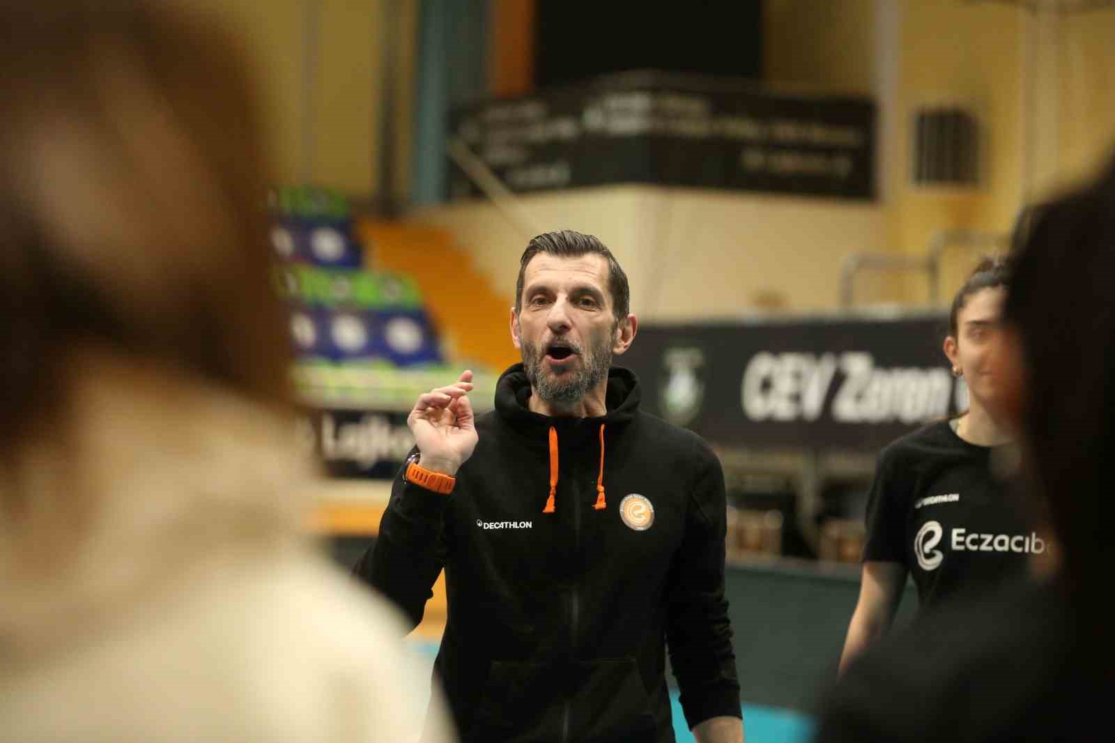 Eczacıbaşı Dynavit, Sırbistan’dan galibiyet bekliyor
