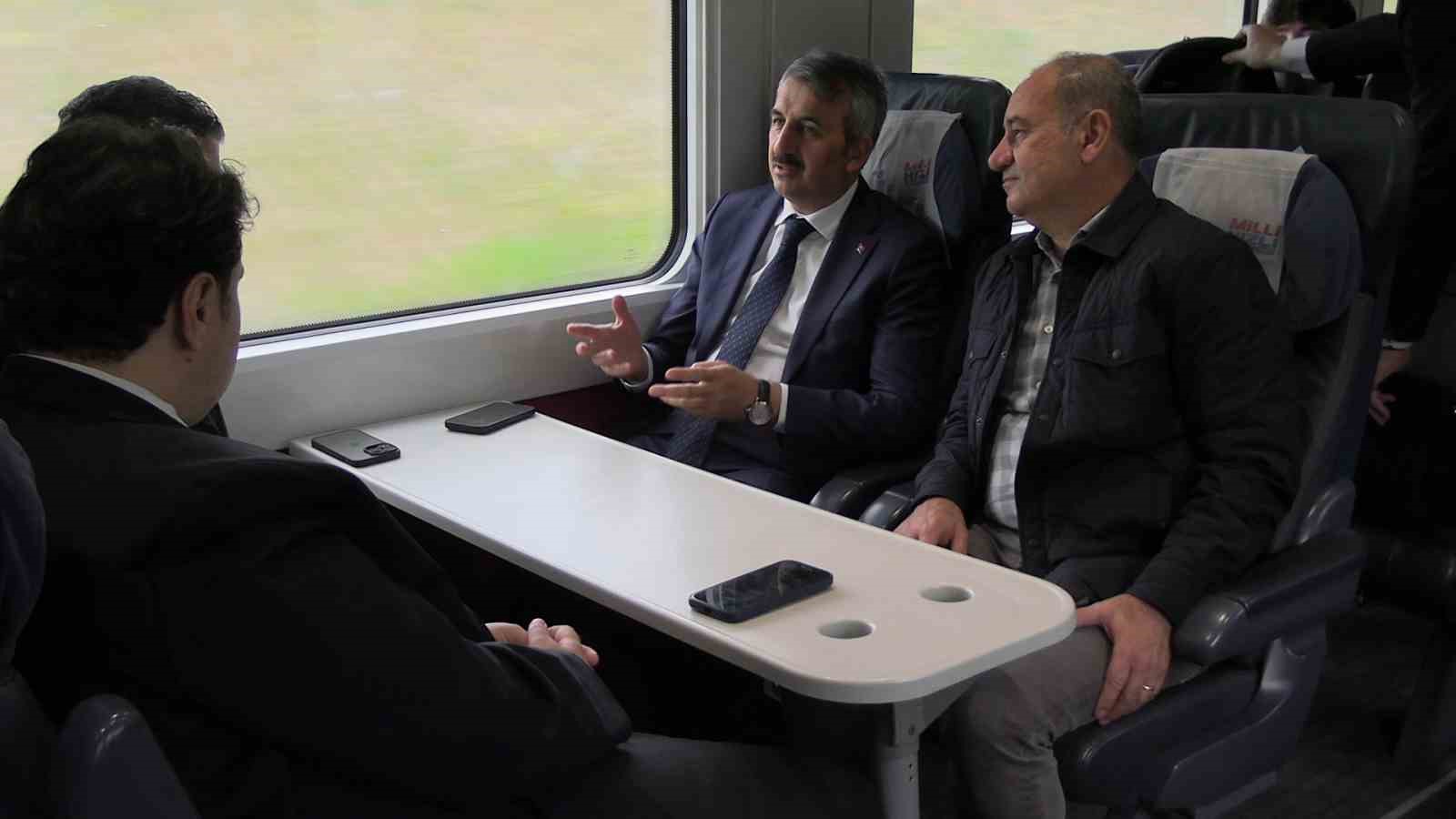 Edirne İstanbul’a komşu oluyor, Vali Sezer test sürüşüne katıldı
