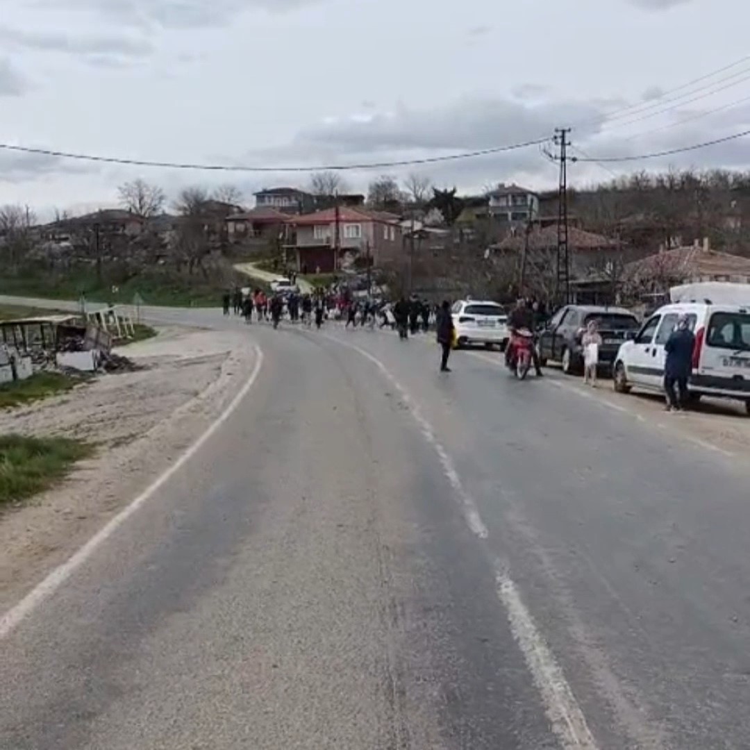Edirne’de asırlardır süren arife günü şeker toplama geleneği
