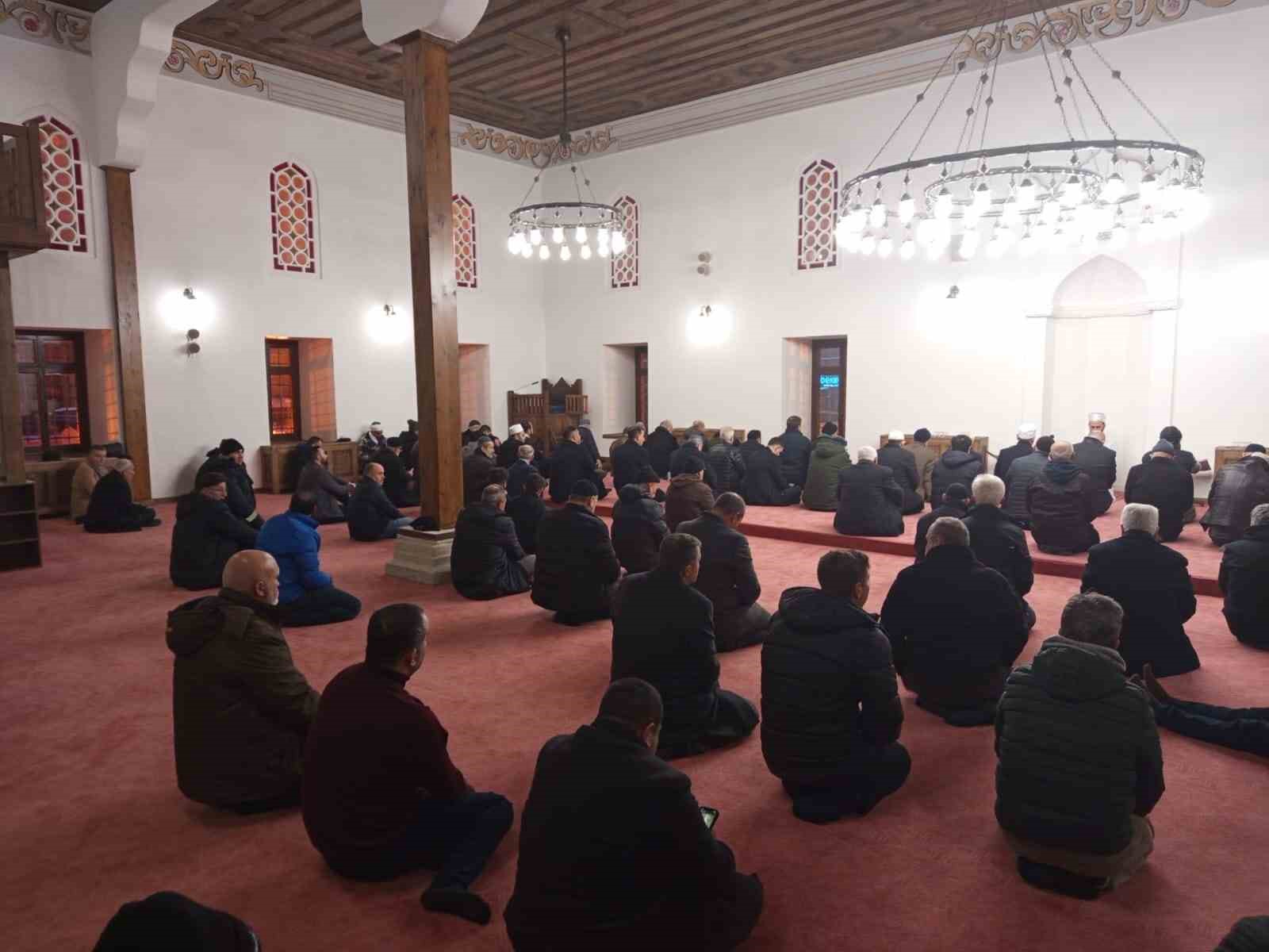 Edirne’de Berat Kandili idrak edildi
