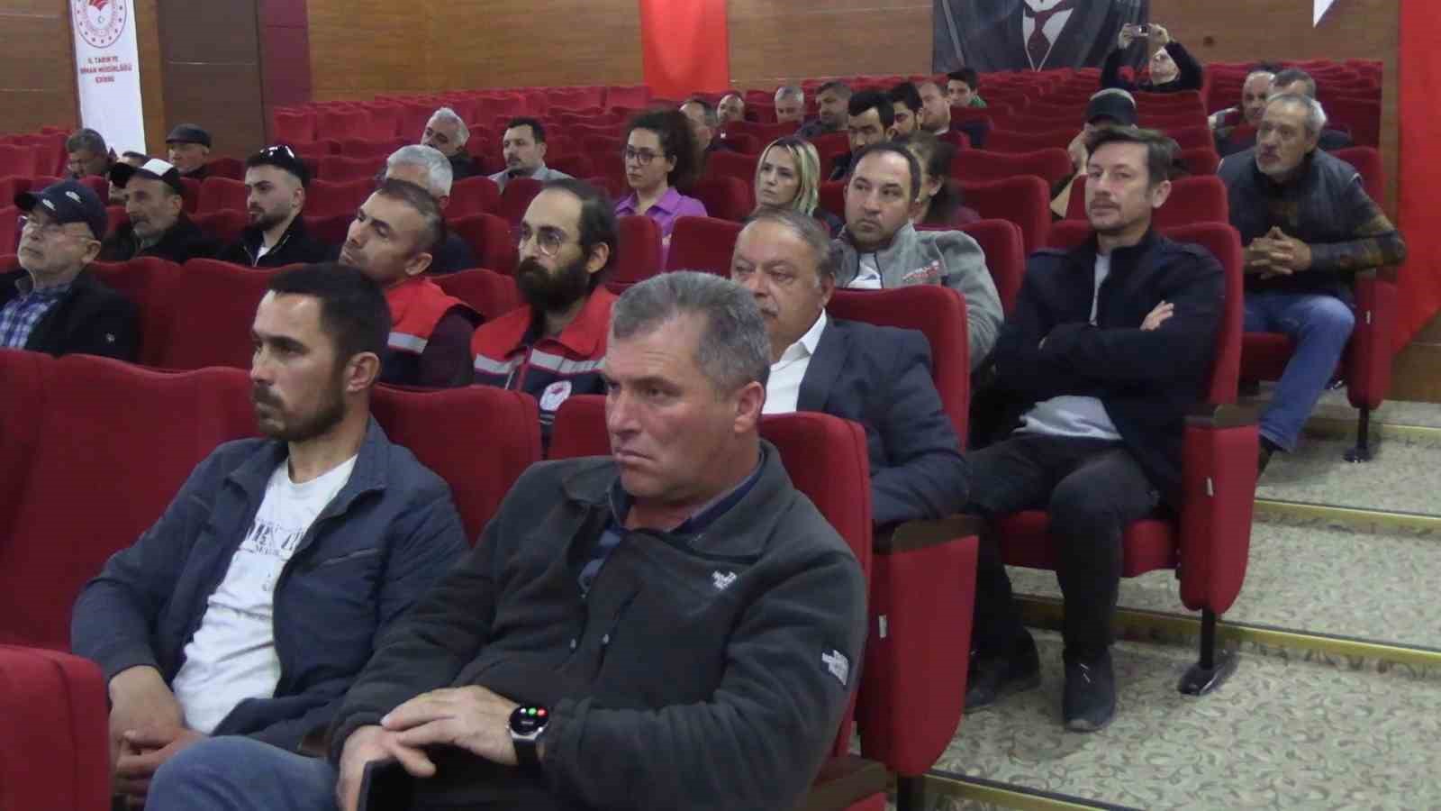 Edirne’de buzağı kayıplarını azaltma ve verimlilik eğitimi
