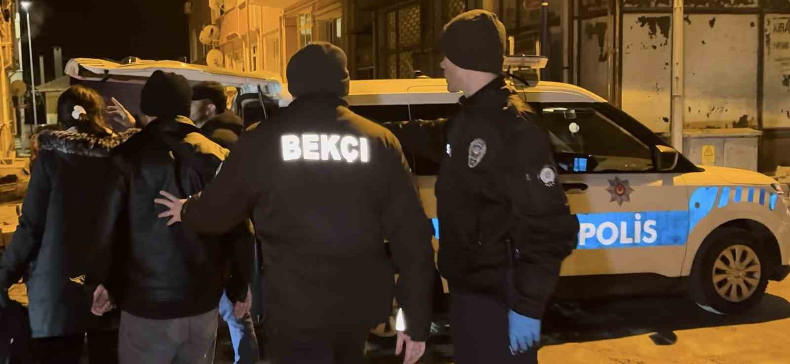 Edirne’de evde 18 düzensiz göçmen yakalandı
