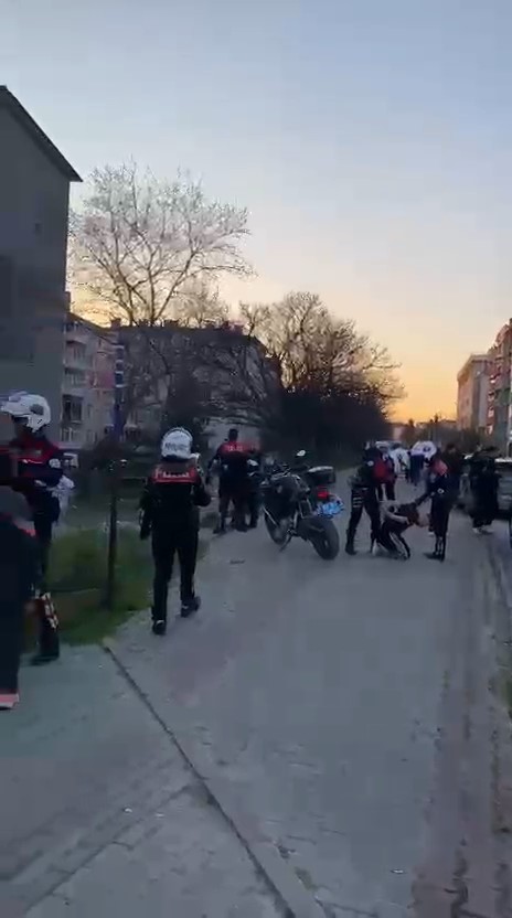 Edirne’de Fenerbahçe - Beşiktaş derbisi öncesi taraftar gerginliği
