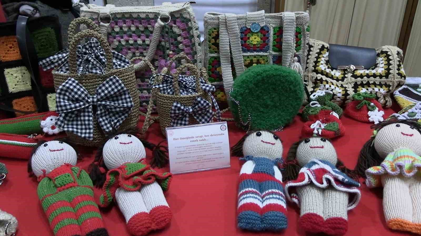 Edirne’de kadınların el emeği göz nuru ürünleri görücüye çıktı
