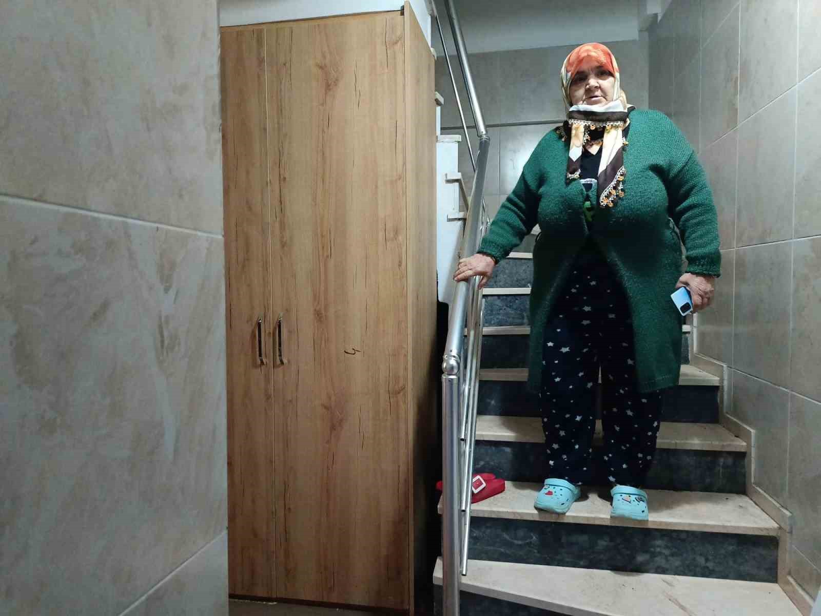 Edirne’de sağanak hayatı olumsuz etkiledi: Bazı ev ve iş yerlerini su bastı
