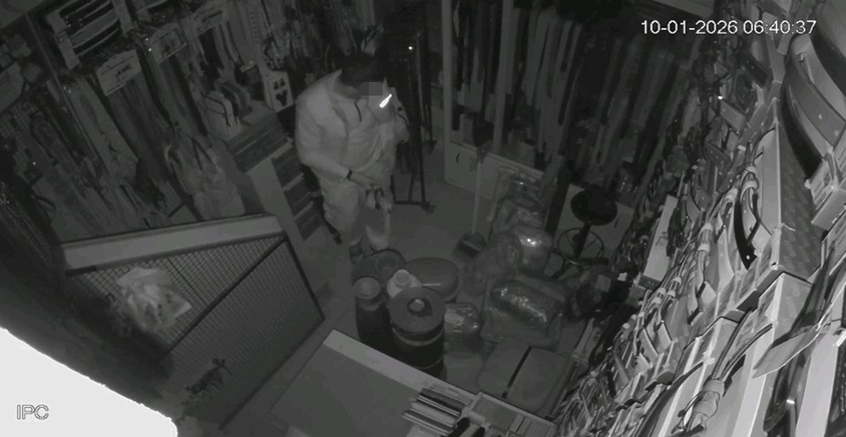 Edirne’de şüpheli rahat tavırlarıyla 3 iş yerini soydu
