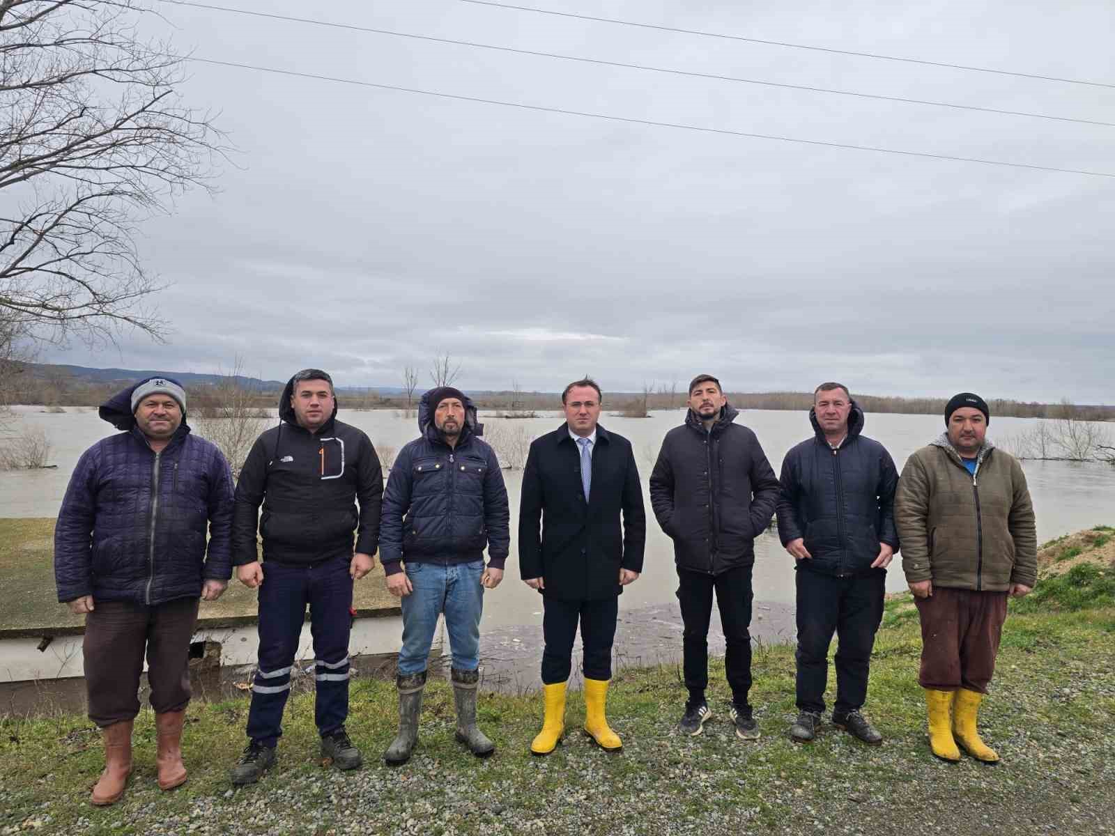 Edirne’de taşkın riski merkezde azaldı, yayılım Subaşı ve köylere kaydı
