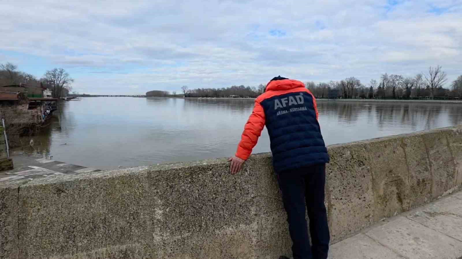 Edirne’de taşkın sonrası hasar gün yüzüne çıktı: Su seviyesi 60 santimetre düştü
