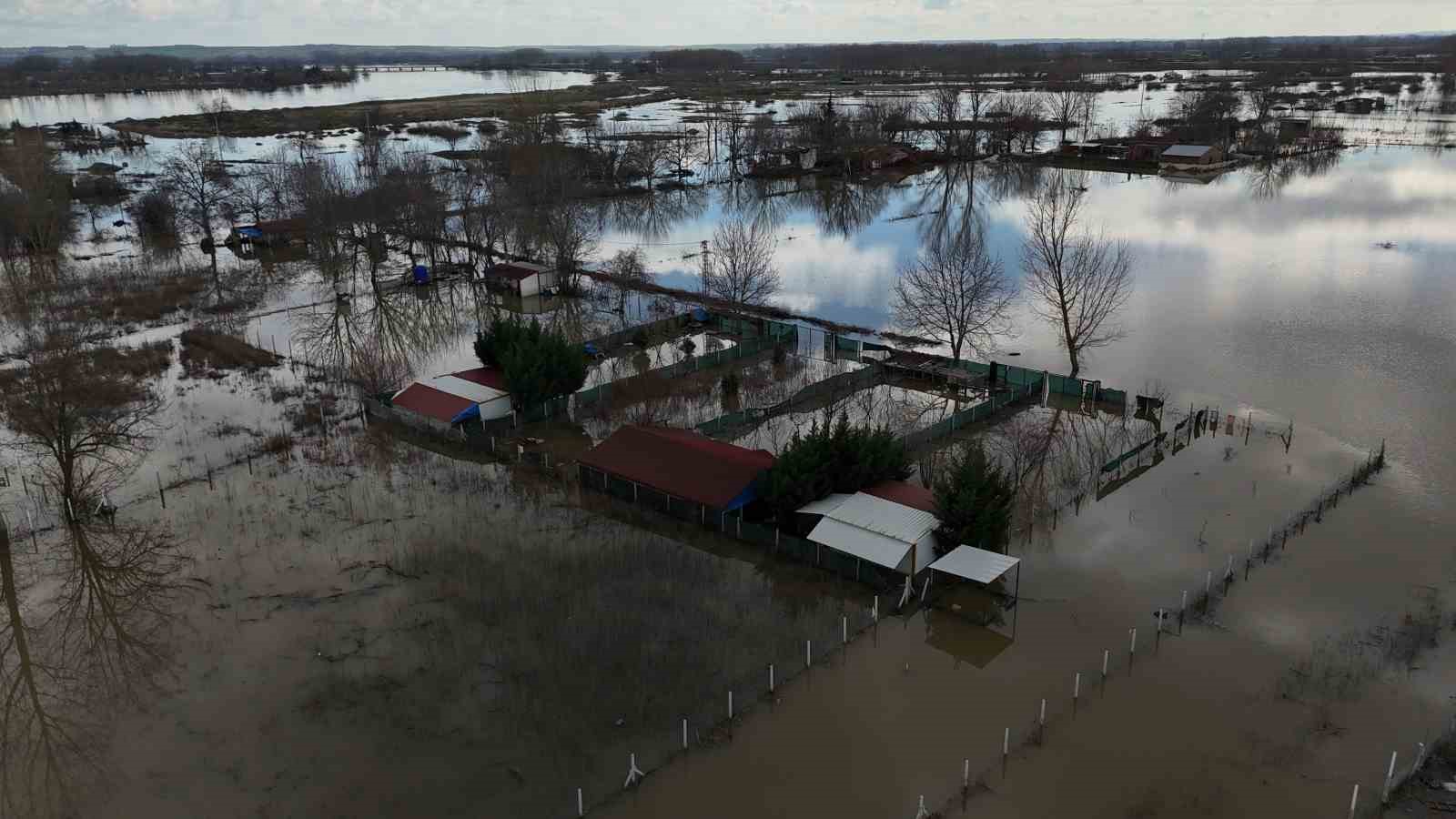 Edirne’de taşkının izleri havadan görüntülendi
