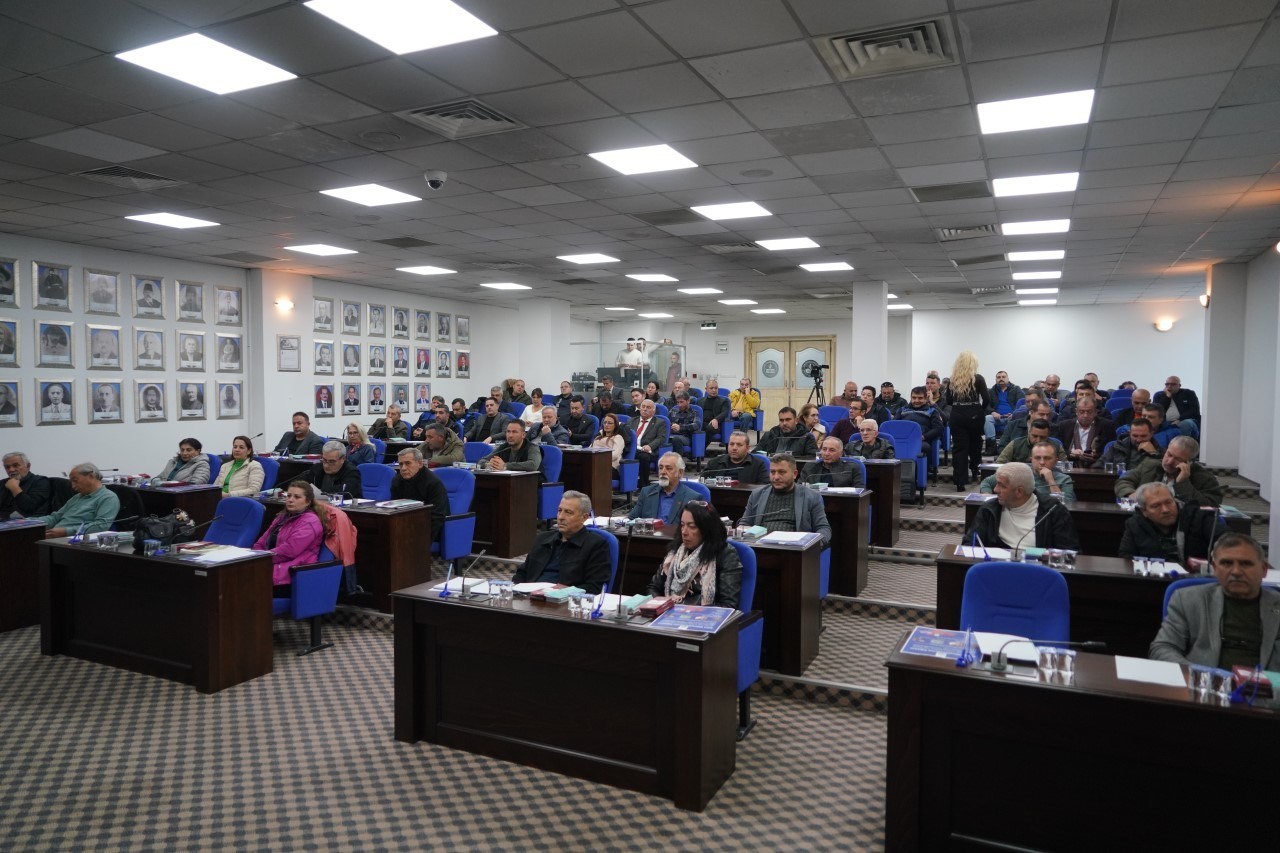 Edremit’te gündem afet hazırlığı, doğalgaz ve arıtma projeleri
