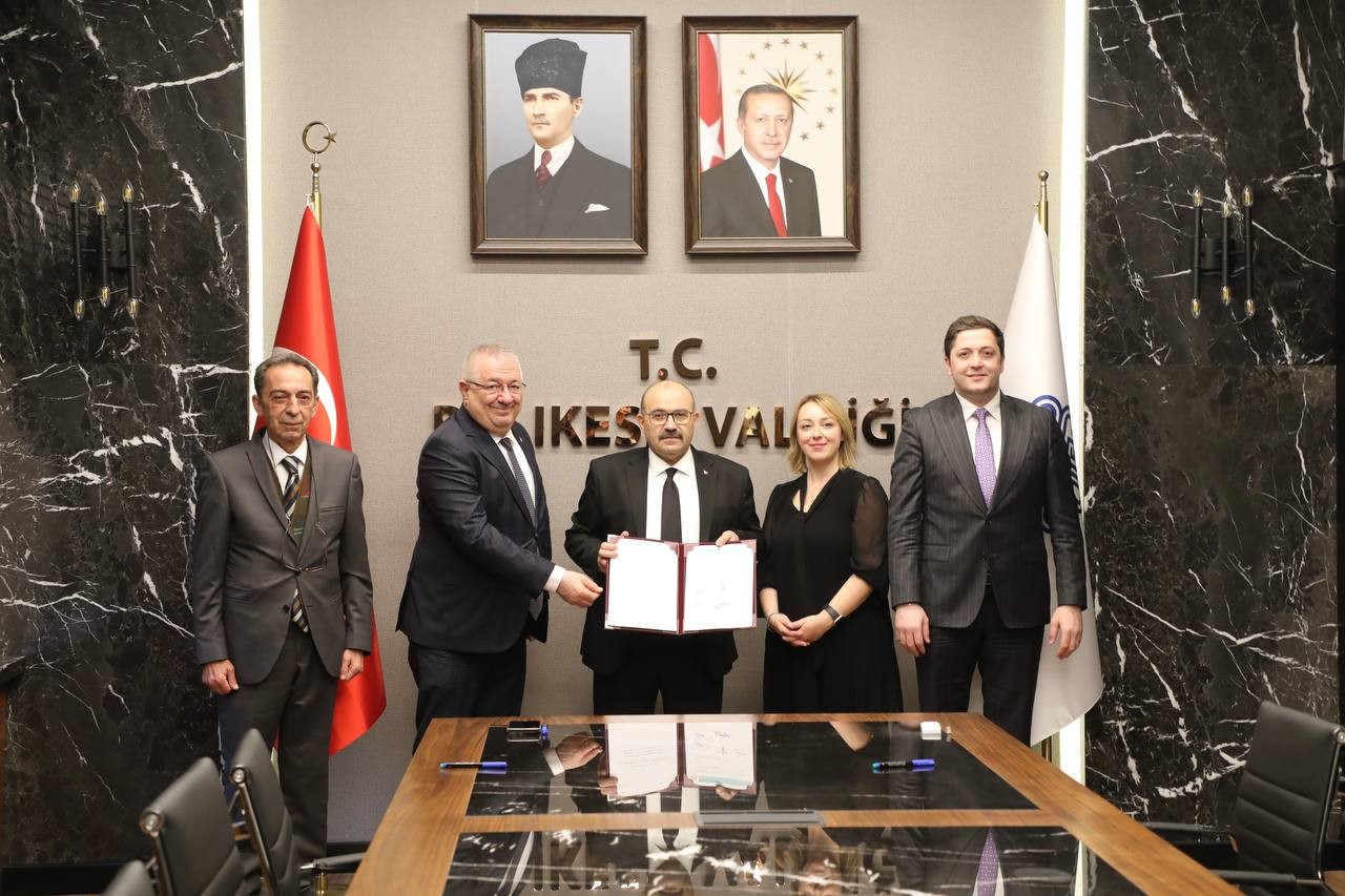 Edremit’te hayırsever desteğiyle sağlık yatırımları güçleniyor
