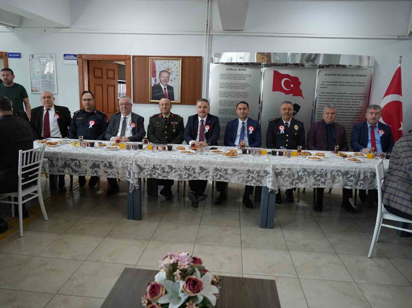 Edremit’te Türk Polis Teşkilatı’nın 181. yılı kutlandı
