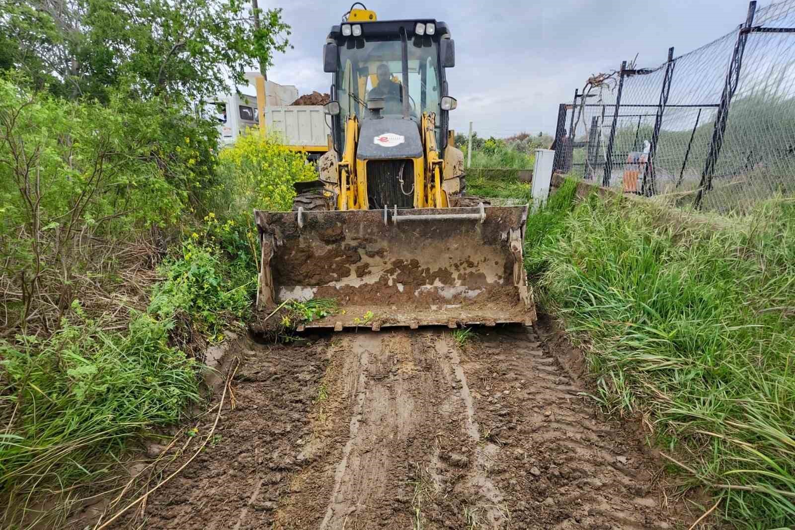 Efeler Belediyesi ulaşımdaki aksaklıkları ortadan kaldırıyor
