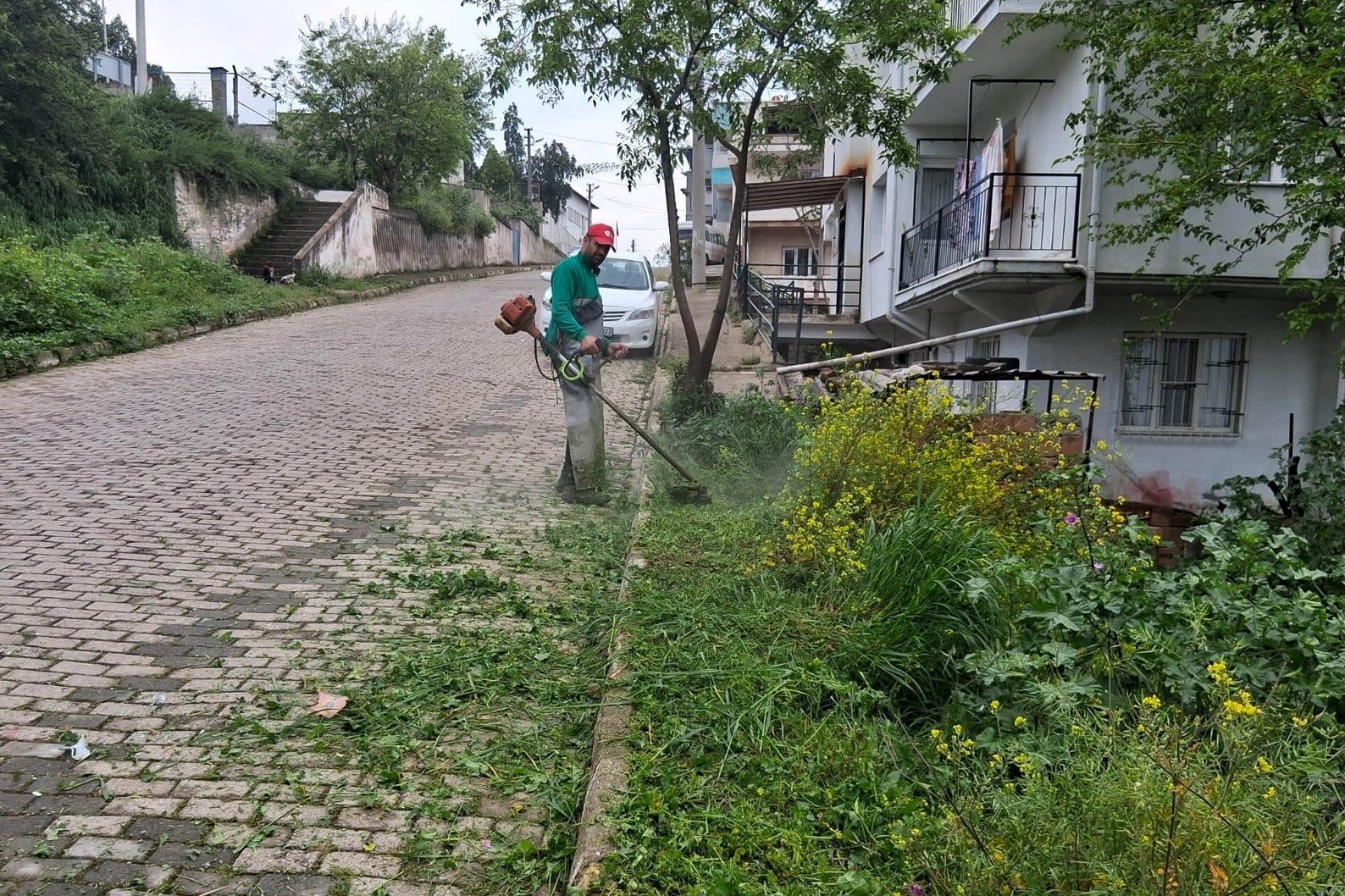Efeler Belediyesi’nden bahar temizliği
