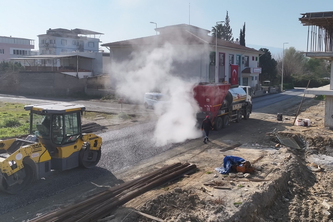 Efeler Belediyesi’nden Umurlu’da yol çalışması
