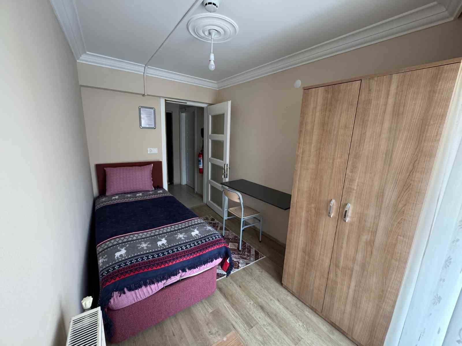 Efeler Belediyesi’nin misafirhanesi bir yılda bini aşkın kadına yuva oldu
