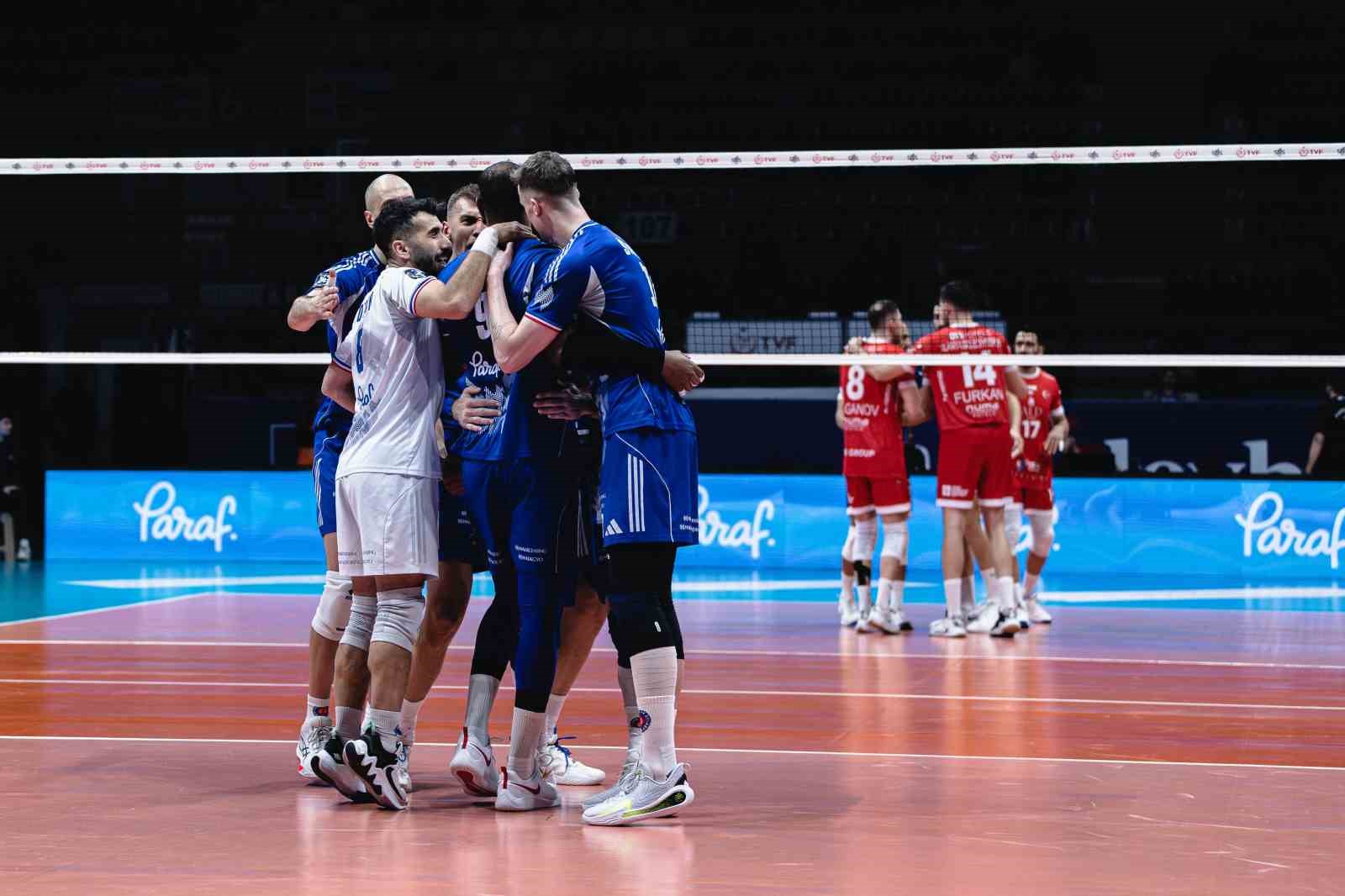 Efeler Ligi: Halkbank: 3 - Alanya Belediyespor: 1
