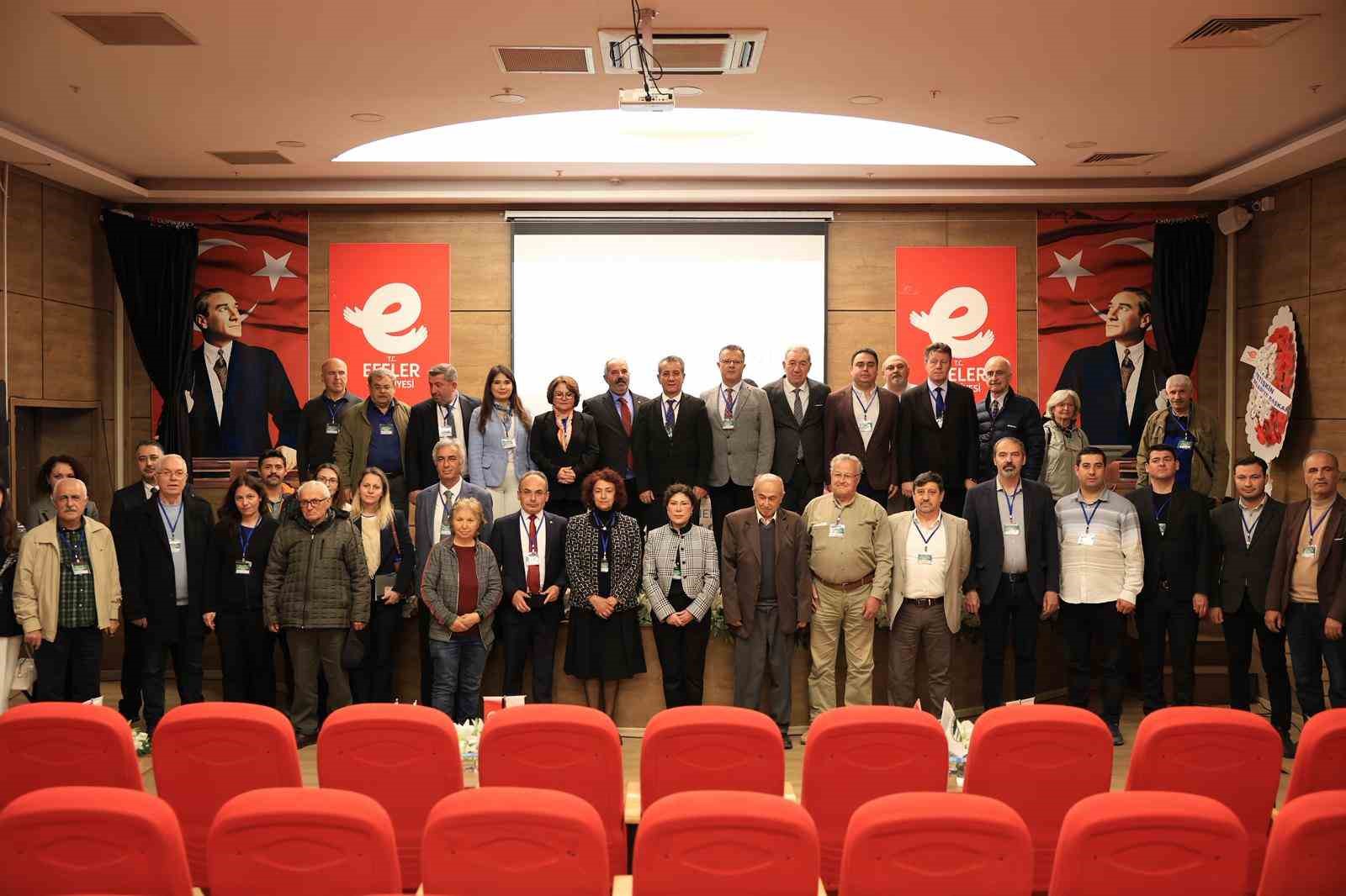 Efeler’de Büyük Menderes’in geleceği masaya yatırıldı
