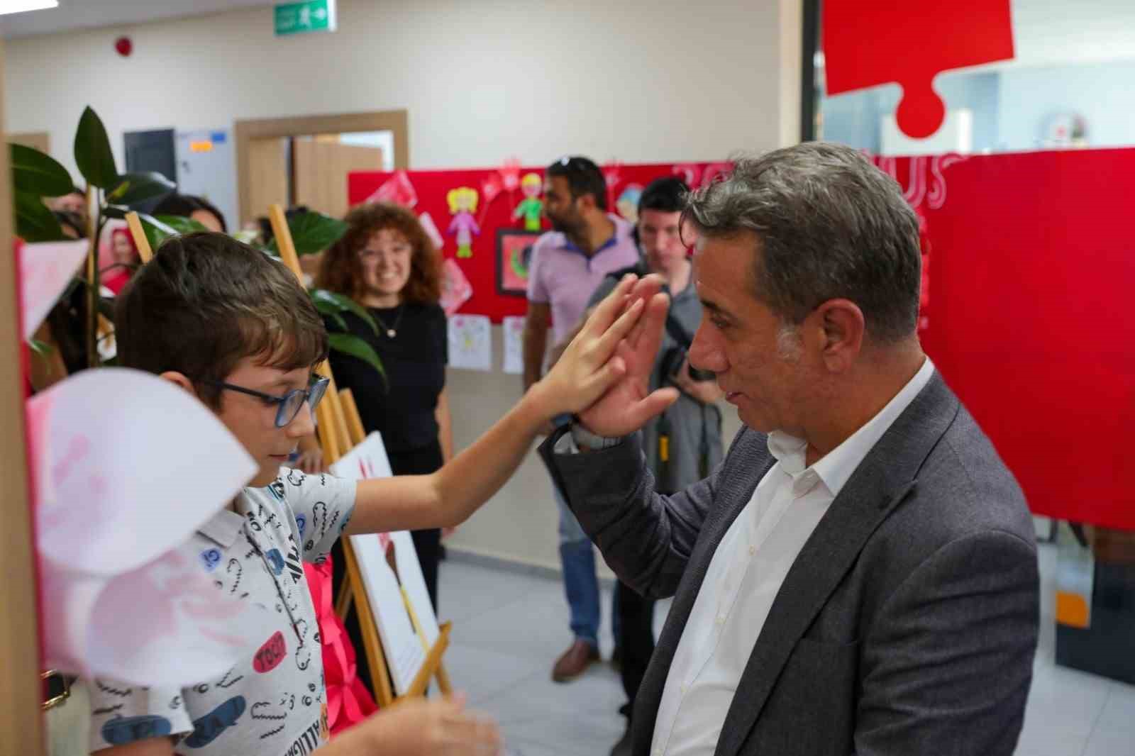 Efeler’de Otizm Yaşam Merkezi büyüyor
