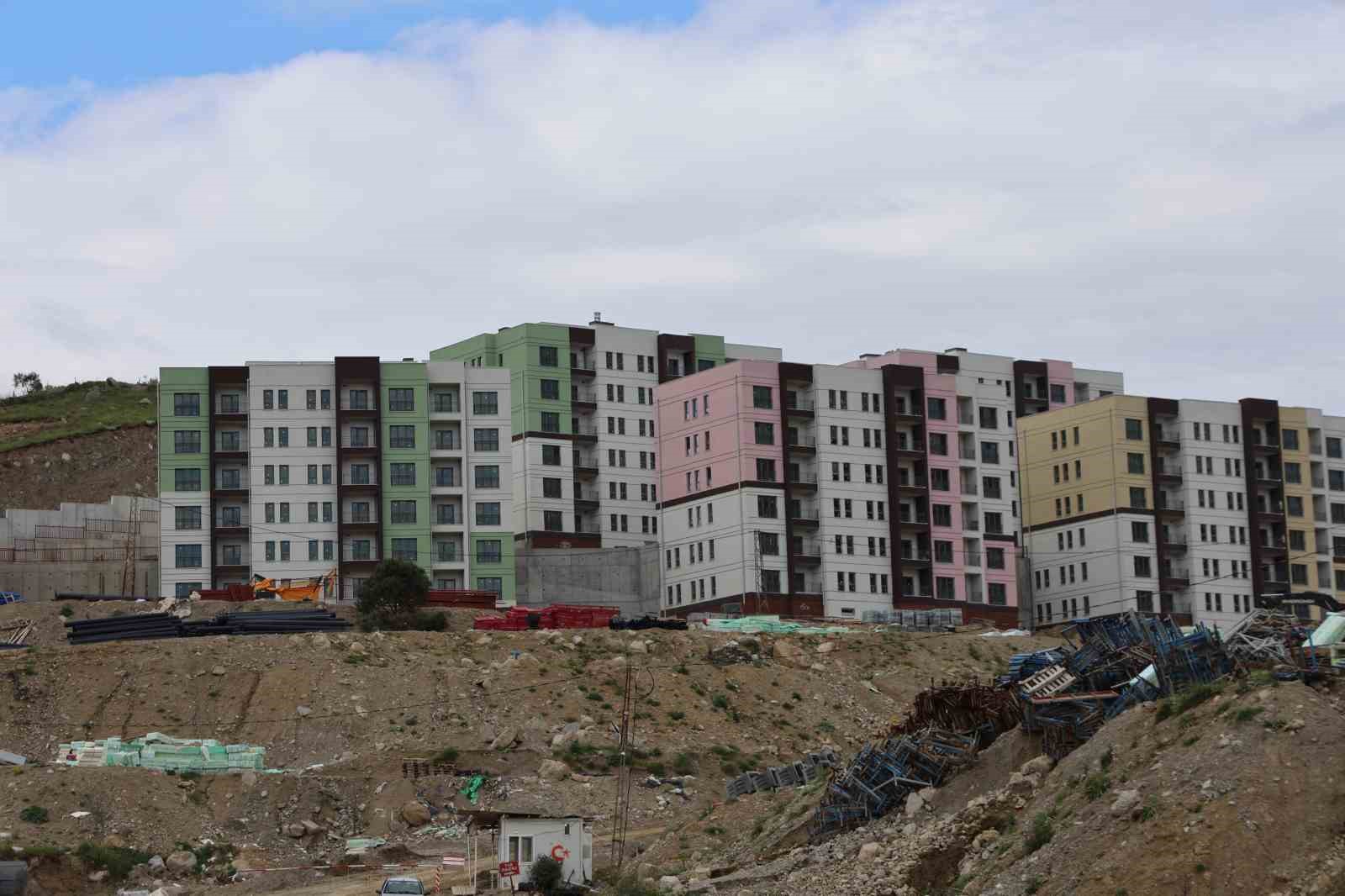 Efeler’de yeni yaşam alanı şekilleniyor
