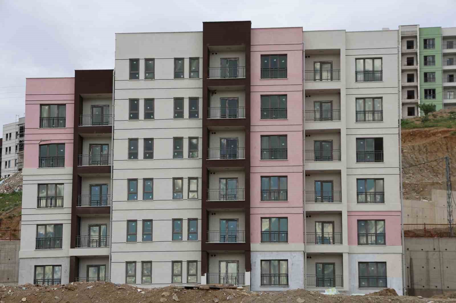 Efeler’de yeni yaşam alanı şekilleniyor
