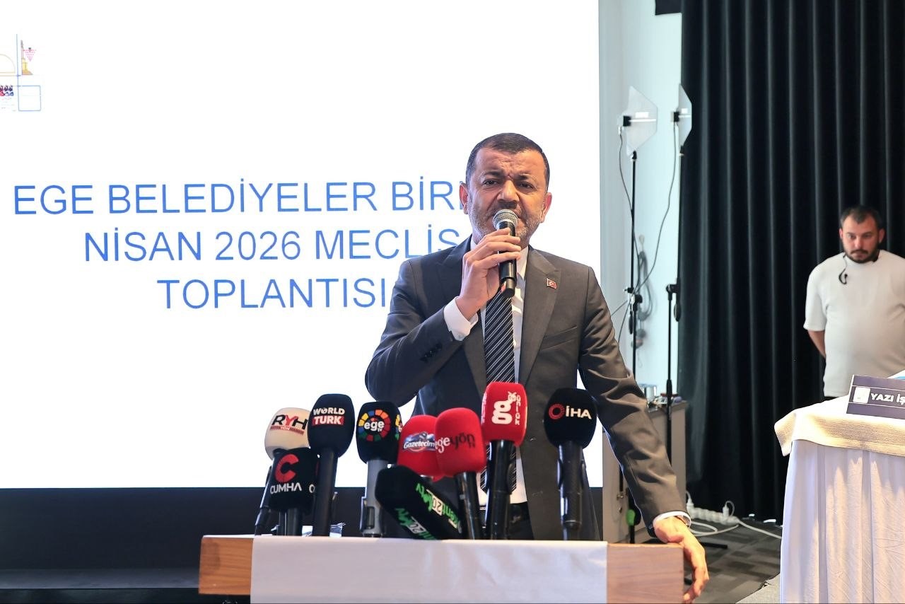 Ege Belediyeler Birliğinde Başkan Çavuşoğlu güven tazeledi
