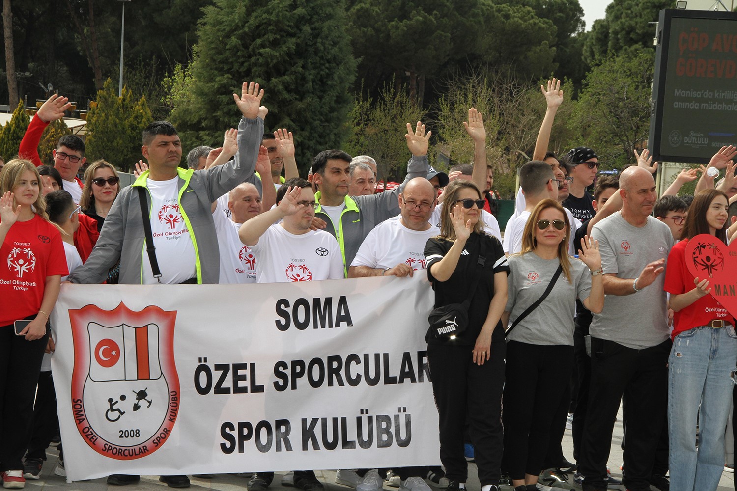 Ege Bölge Oyunları Kula’da coşkuyla başladı
Ege Bölge Oyunları Kula’da coşkuyla başladı