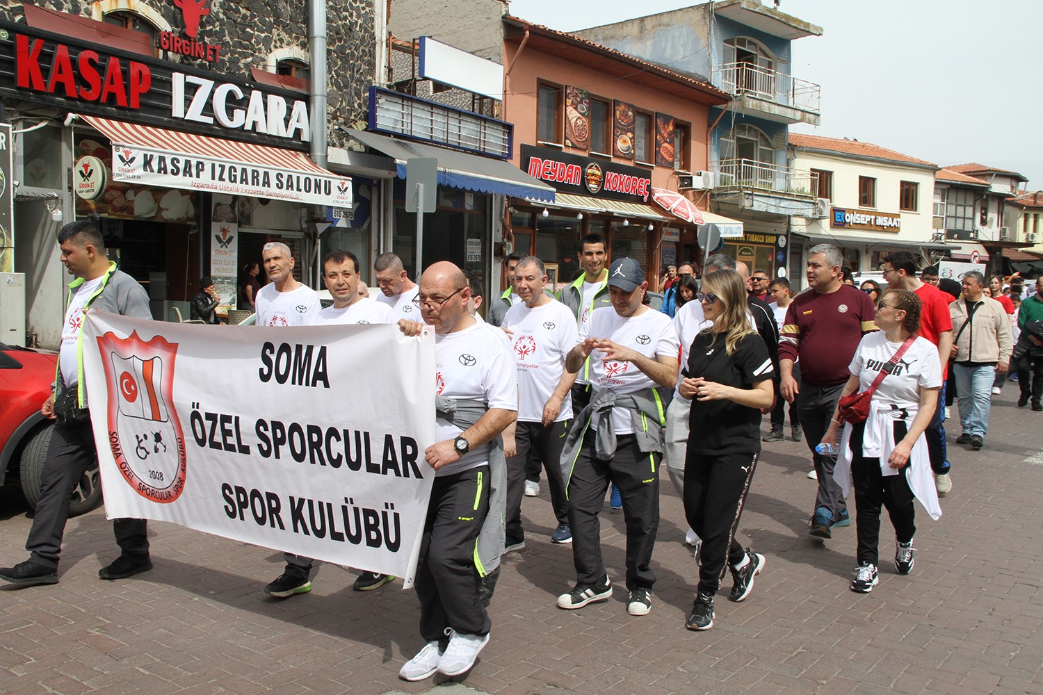 Ege Bölge Oyunları Kula’da coşkuyla başladı
Ege Bölge Oyunları Kula’da coşkuyla başladı