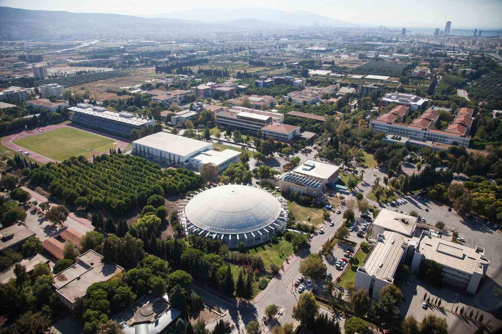 Ege Üniversitesi 8 alanda dünyanın en iyileri arasında yer aldı
