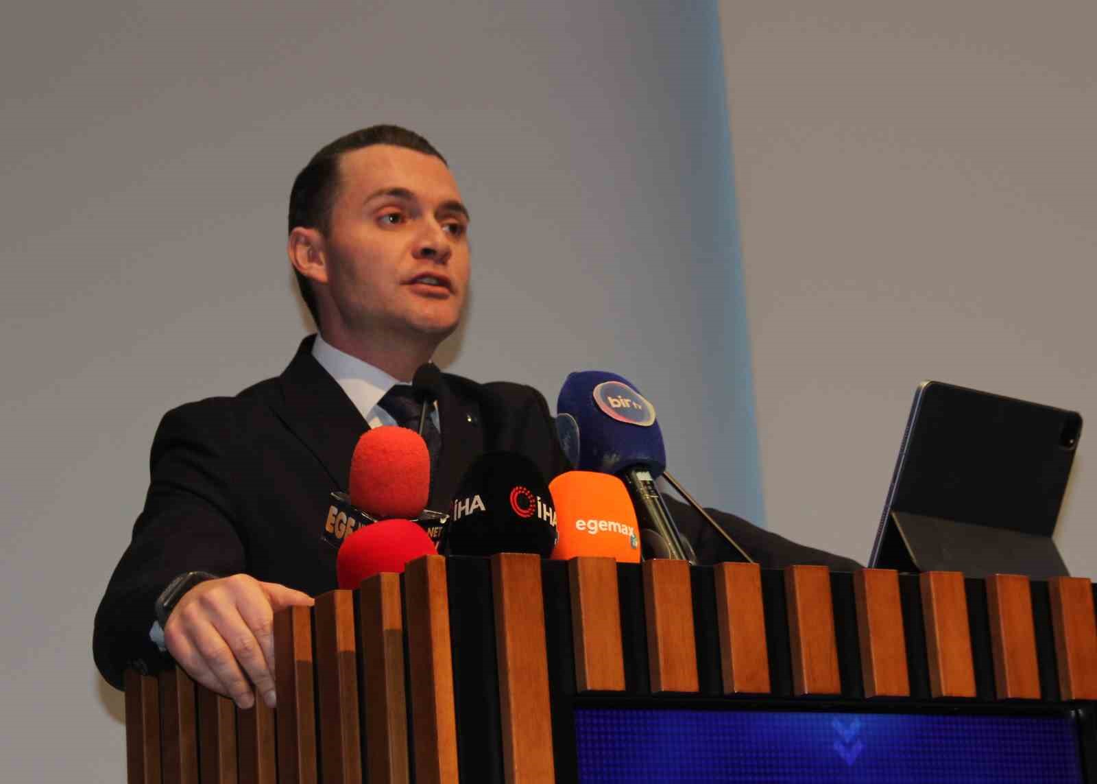 EGİAD ’Dönüşüm Sahnesi’ ile iş dünyasının liderlerini İzmir’de buluşturdu
