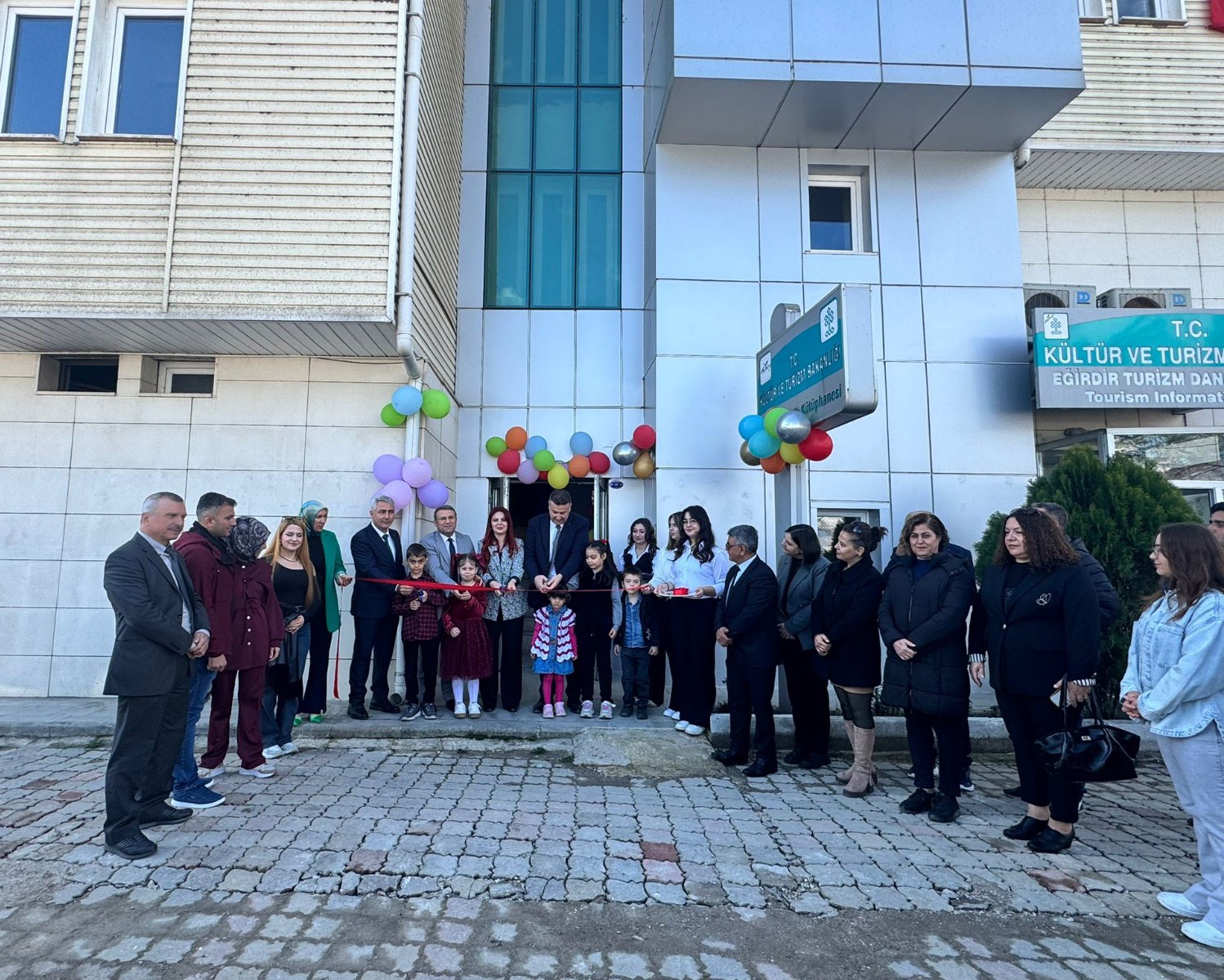 Eğirdir’de Kütüphaneler Haftası "İyileştiren Kütüphaneler" temasıyla kutlandı
