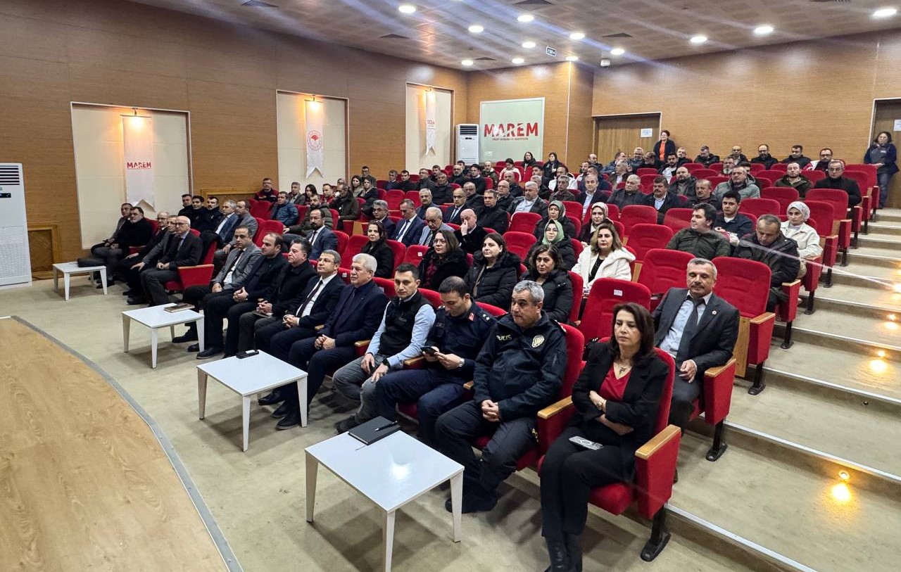 Eğirdir’de pestisit sebebiyle 233 ton elma imha edildi
