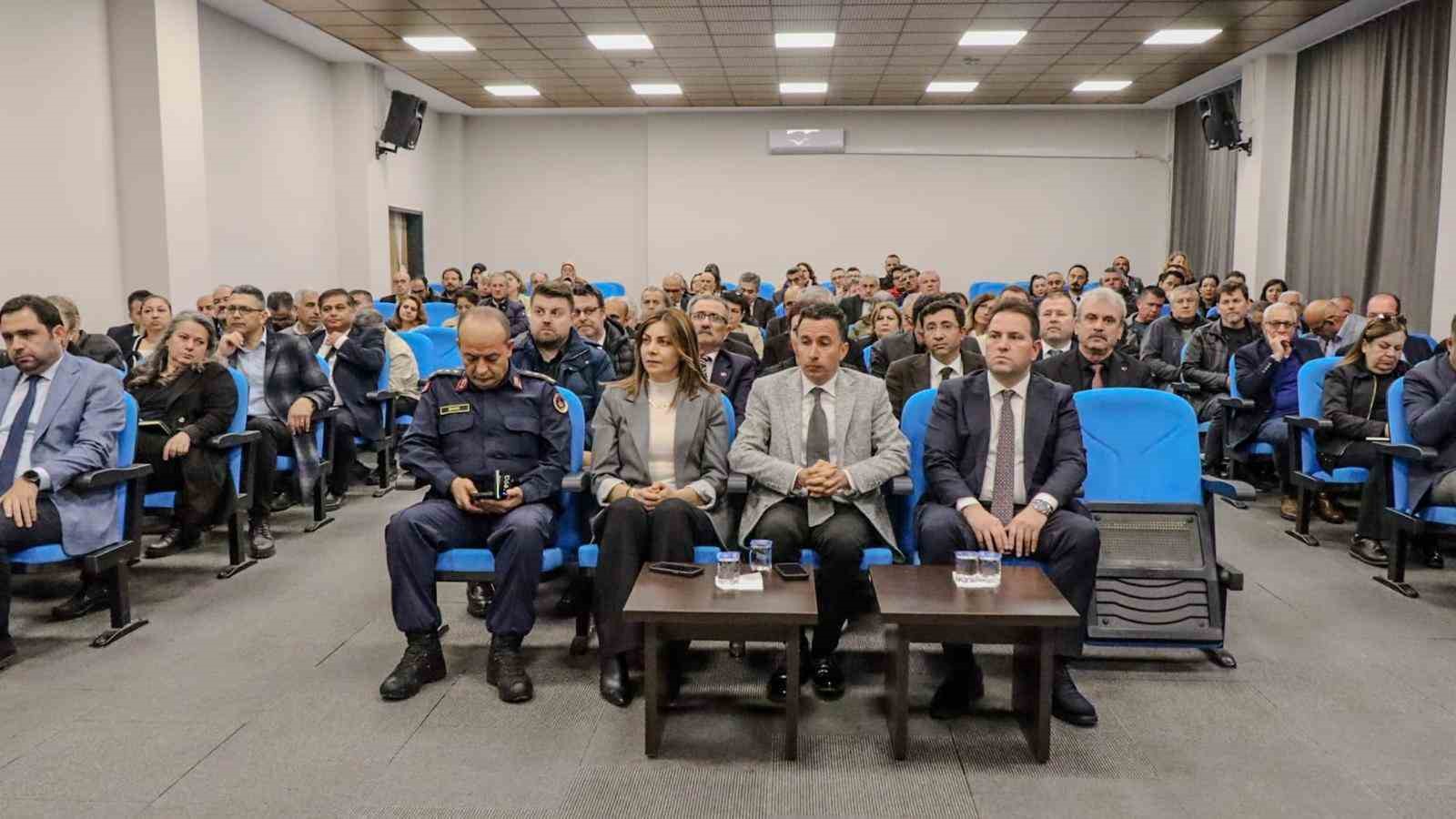 Eğitim ortamları ve okul güvenliği için toplanıldı
